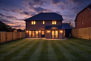 Photo 11- click for photo gallery